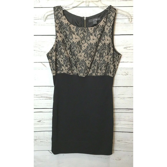 Twenty One Dresses & Skirts - Bodycon Empire Waist Sleeveless Size Medium lace